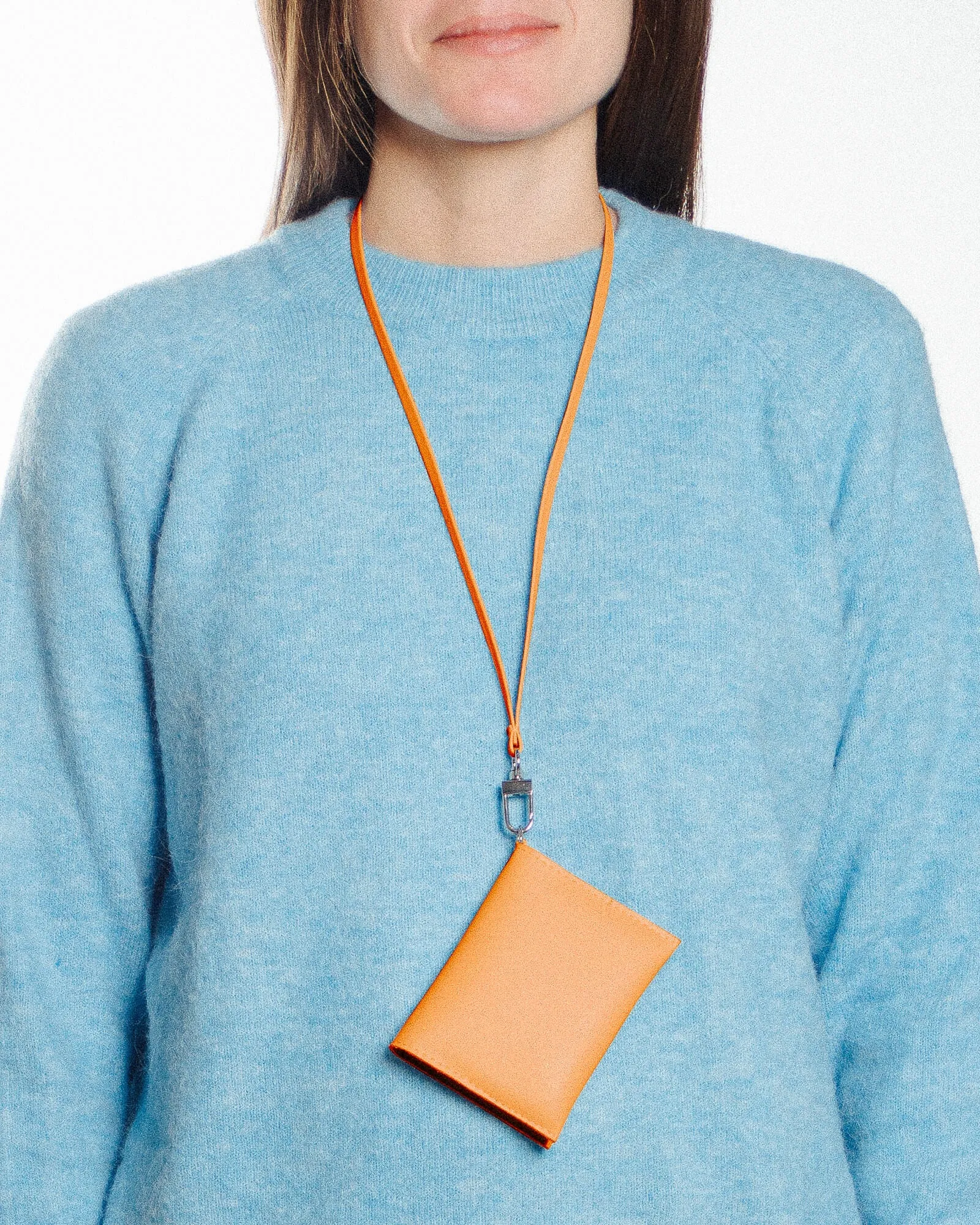 Cartera · orange