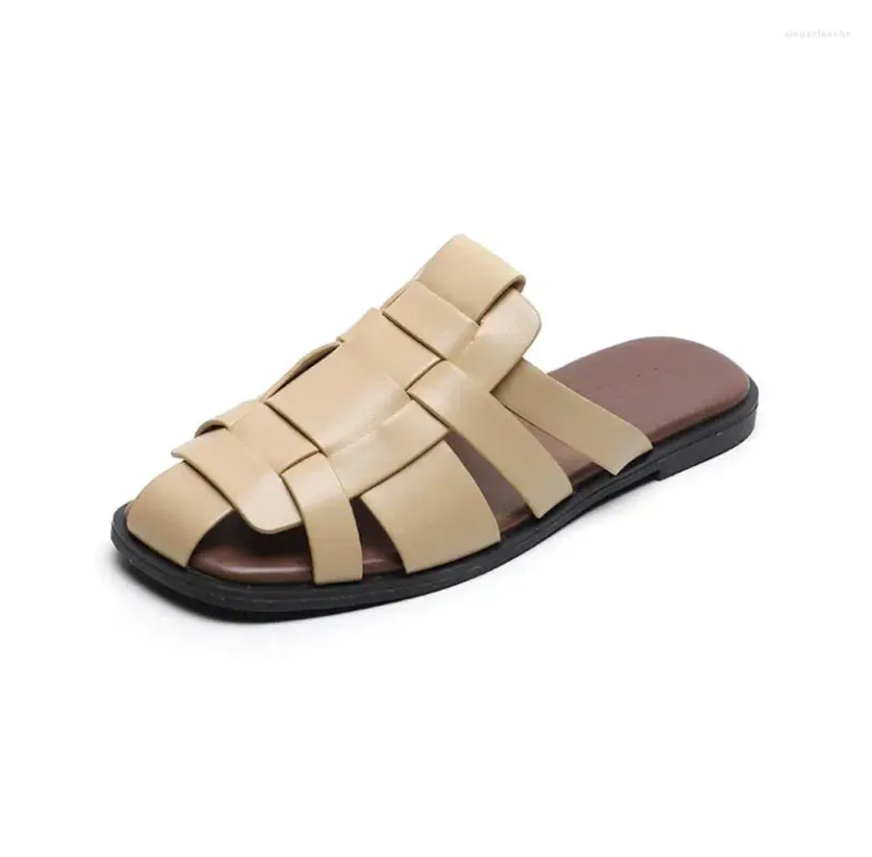 Zapatos casuales diseñador mulas trenzadas perezosas sandalias de punta de punta cubierta de alta calidad zapatillas para exteri
